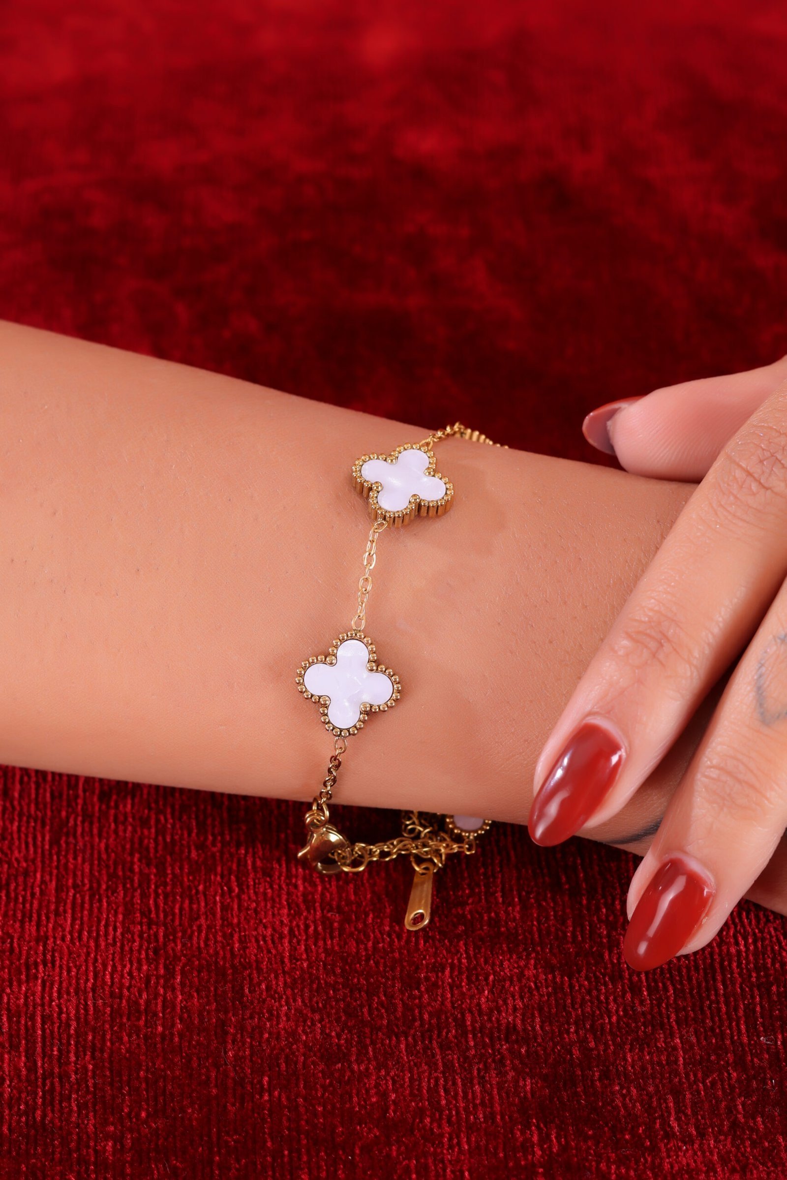 Aoseahess Five-Leaf Clover Bracelet – Women's Titanium Steel Enamel Jewelry